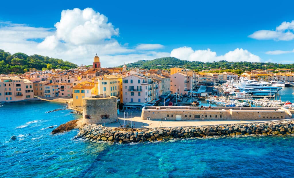 Vista da cidade de Saint-Tropez